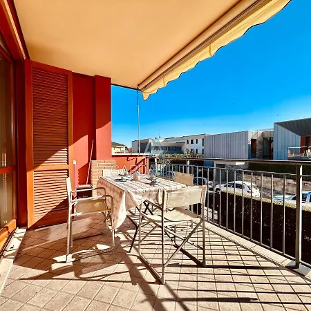 Argento - 200m Dal Di Garda - Piscina Apartament