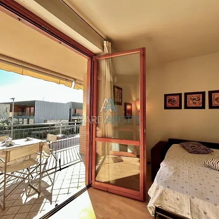 Argento - 200m Dal Di Garda - Piscina Apartament