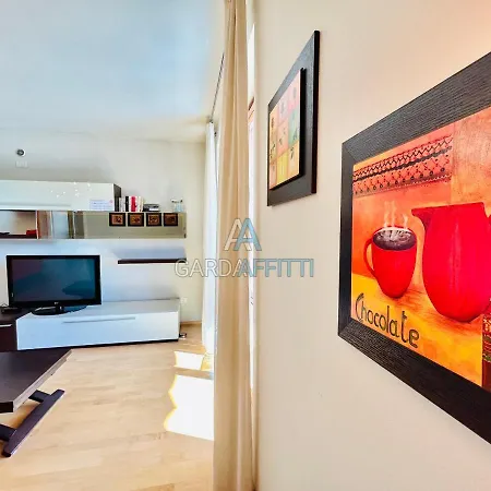 Argento - 200m Dal Di Garda - Piscina Apartament