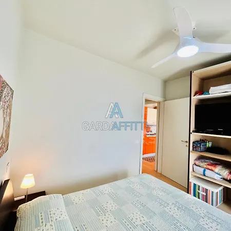 Argento - 200m Dal Di Garda - Piscina Apartament